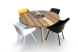 Iroko buitentafel rond Ø 140 cm met sfeerhaard