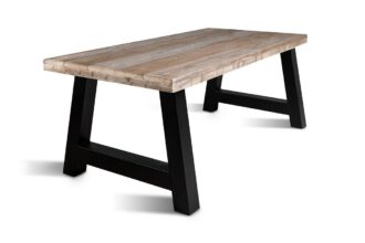 Steigerhouten tuintafel